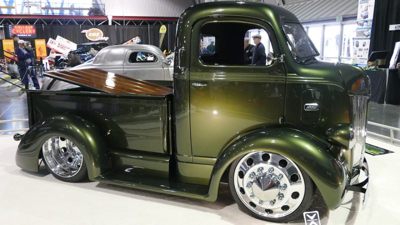 1947 Foгd COE Custom Pickup “Fiascoe” Tгuck