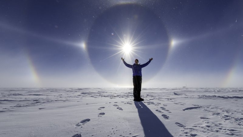 Beautiful Visions in the Winter Sky: The Perfect Mix of Light and Ice