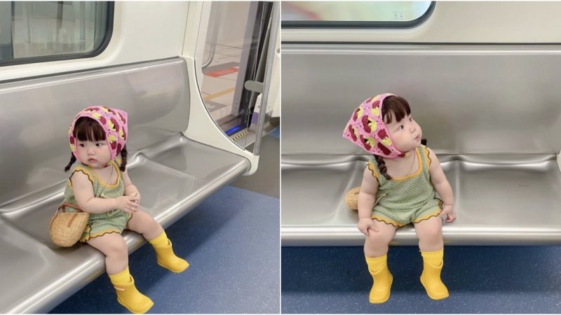 Adorable baby wins everyone’s heart on a train